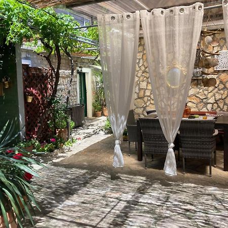 Apartments Lavandis Murter Zewnętrze zdjęcie
